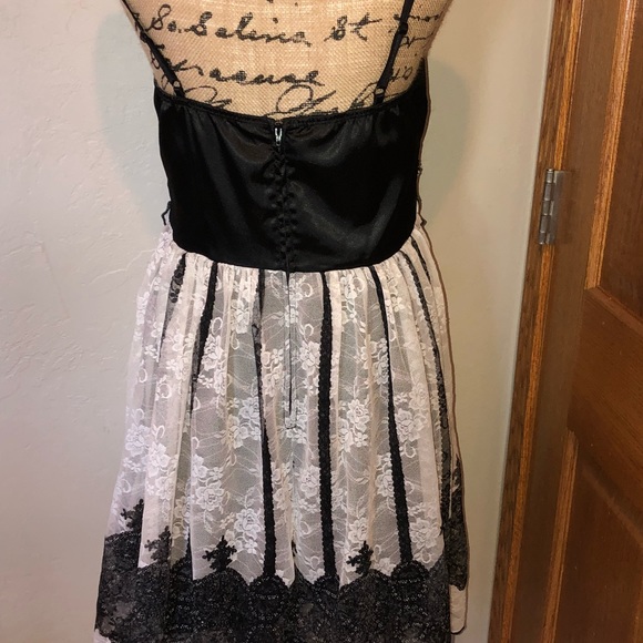 Studio Y (Maurice’s) Black & White Lace Dress - Picture 4 of 8